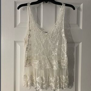 Express Crochet Crop Top - Medium